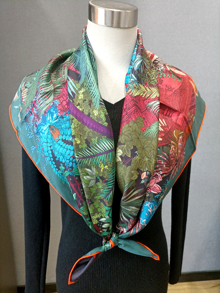 Silk Scarf 90CM Women Hand Rol - Travel Accessories Bag For Women ulasan dan harga
