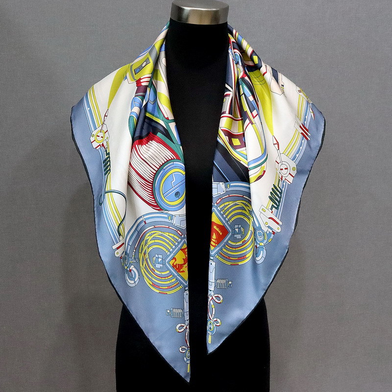 18MM Silk Scarf Women Hand Rol - Travel Accessories Bag For Women ulasan dan harga