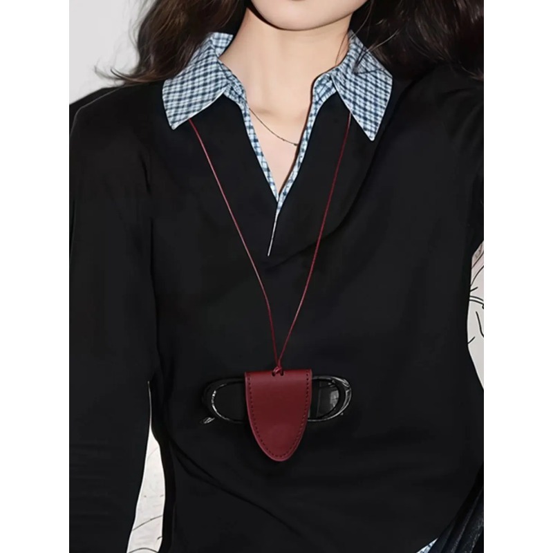 Neck Hangable Magnetic PU Leat - Travel Accessories Pouch For Men ulasan dan harga